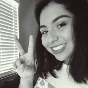 Meet your Posher, Gabriela